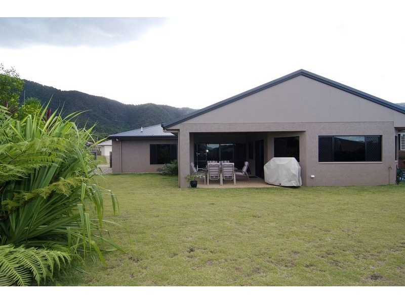 7 Cadell Street, Bentley Park QLD 4869