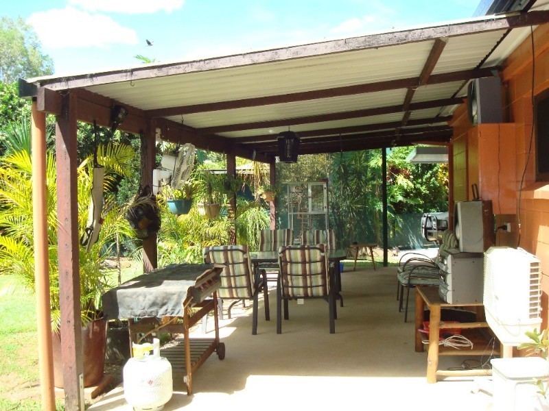 16 Wyuna Drive, Caravonica QLD 4878