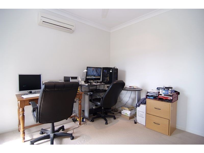 46 Phoenix Street, White Rock QLD 4868