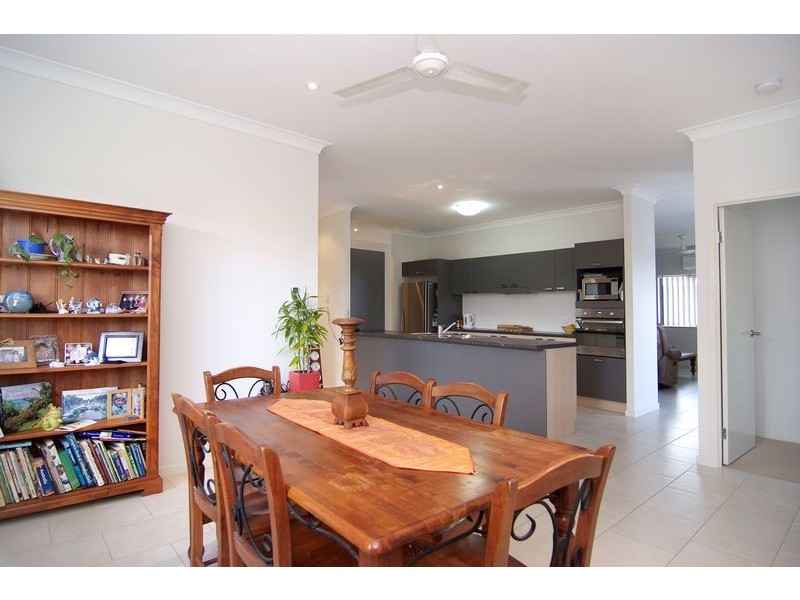 46 Phoenix Street, White Rock QLD 4868