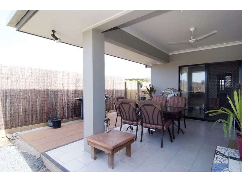 46 Phoenix Street, White Rock QLD 4868