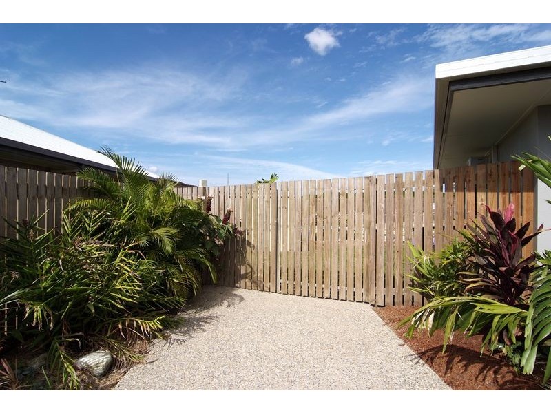 46 Phoenix Street, White Rock QLD 4868