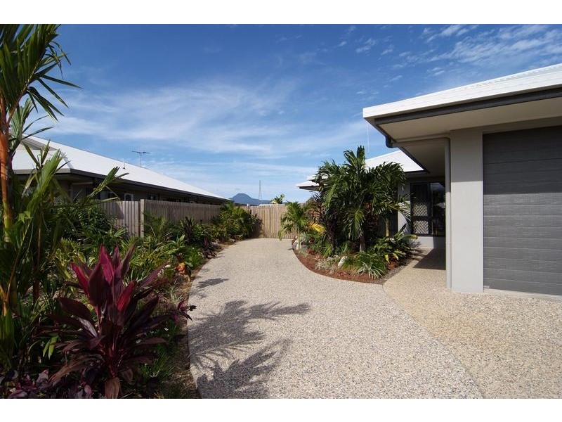 46 Phoenix Street, White Rock QLD 4868