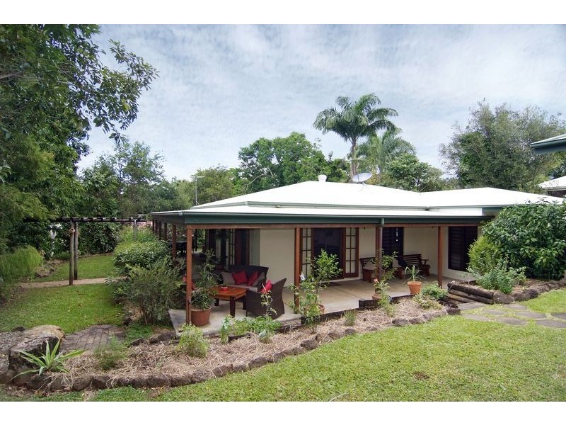 1 Snowwood Street, Mount Sheridan QLD 4868