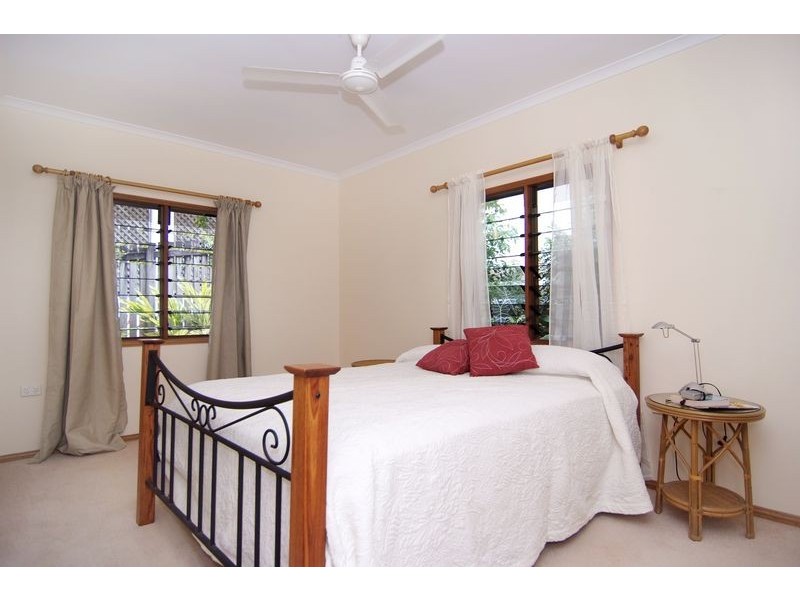 1 Snowwood Street, Mount Sheridan QLD 4868