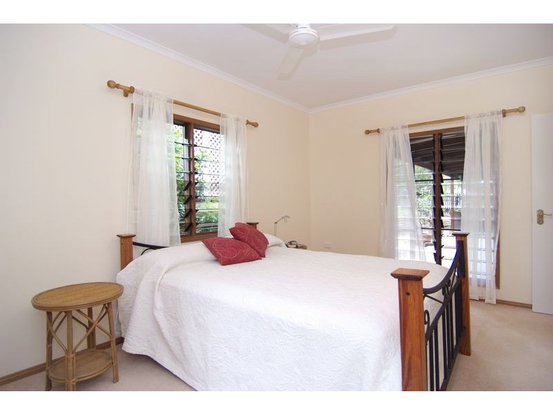 1 Snowwood Street, Mount Sheridan QLD 4868