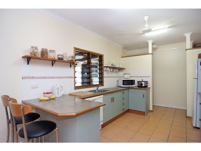 1 Snowwood Street, Mount Sheridan QLD 4868