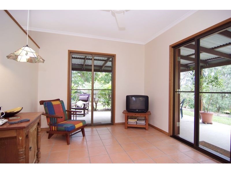 1 Snowwood Street, Mount Sheridan QLD 4868