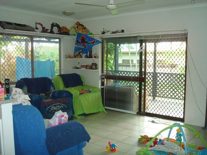 5 Sharon Street, Smithfield QLD 4878