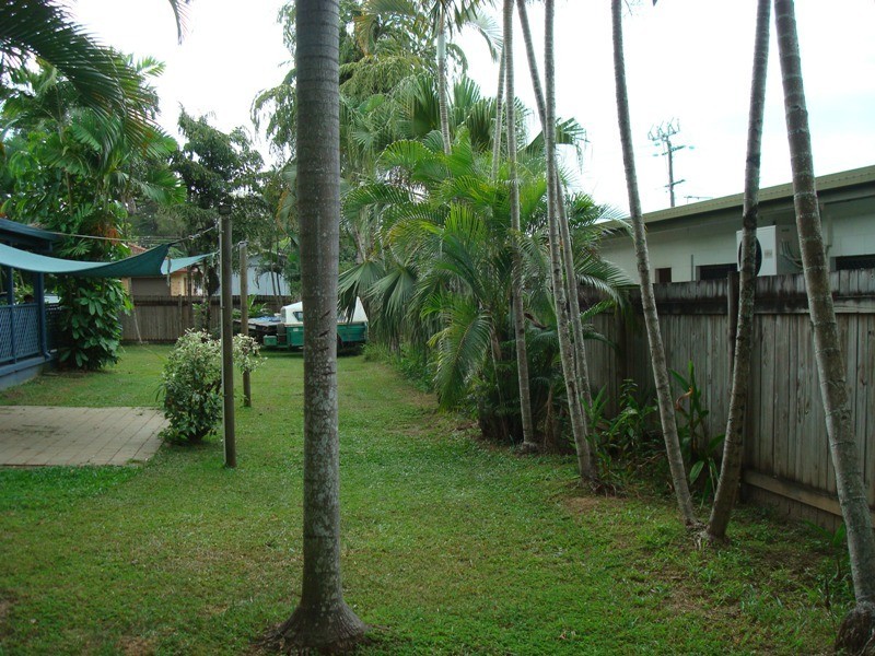 5 Sharon Street, Smithfield QLD 4878