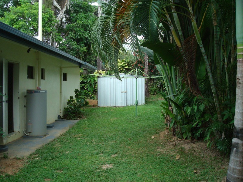 5 Sharon Street, Smithfield QLD 4878