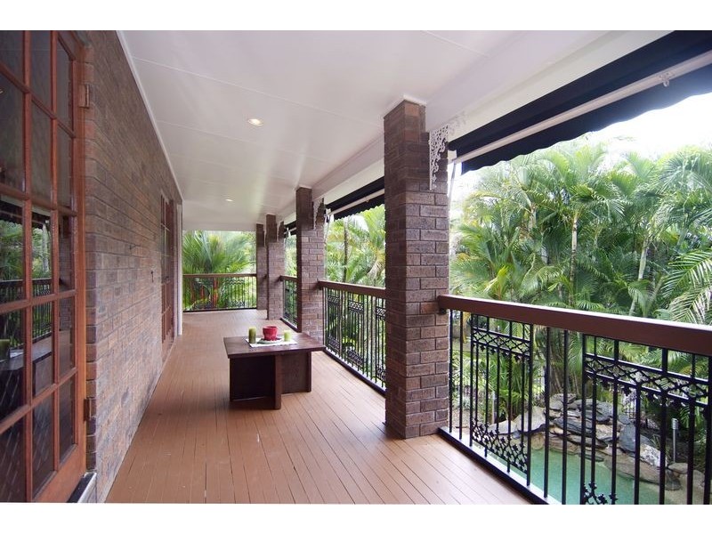 1 Hermes Close, Mooroobool QLD 4870