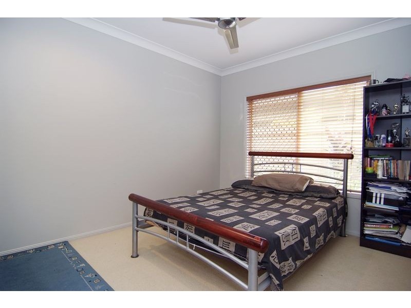 39 Elphinstone Avenue, Kanimbla QLD 4870