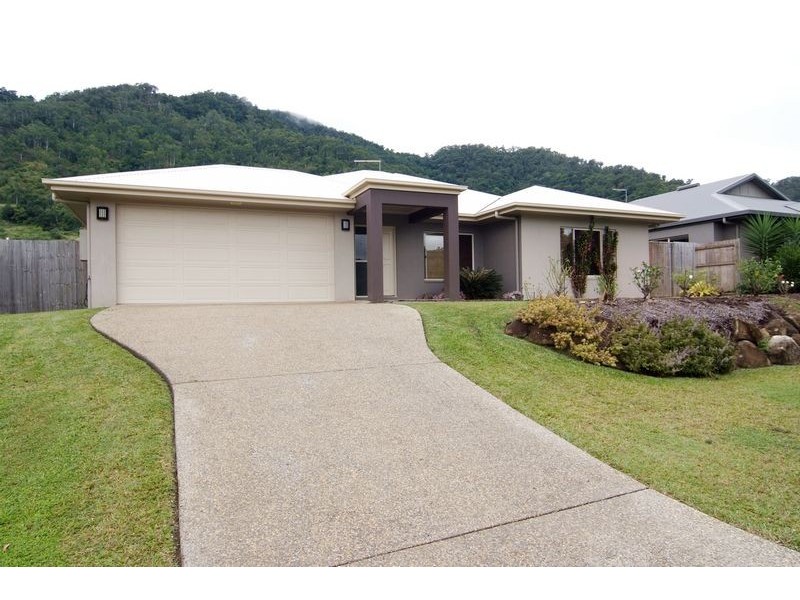 39 Elphinstone Avenue, Kanimbla QLD 4870