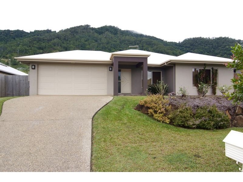 39 Elphinstone Avenue, Kanimbla QLD 4870