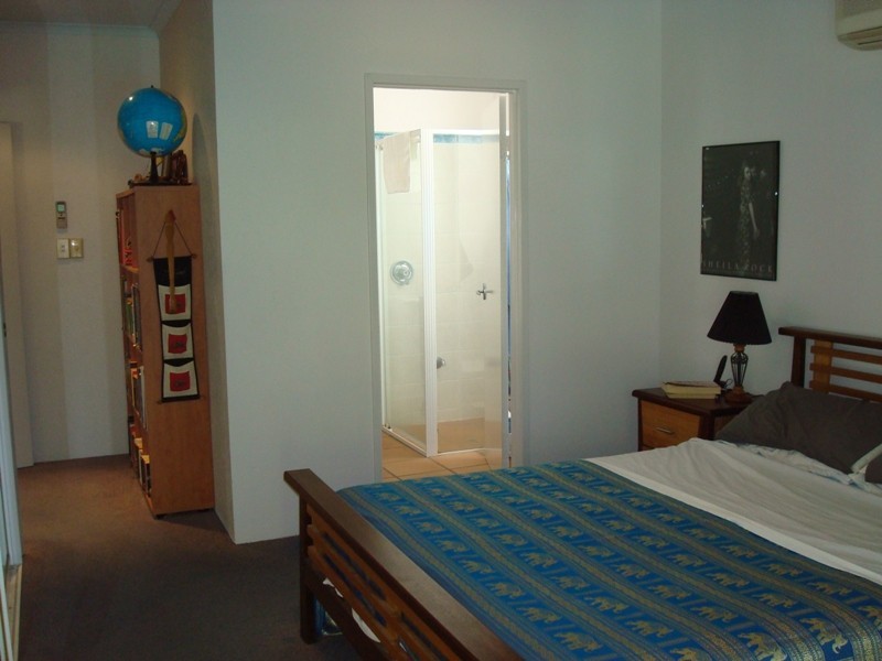 4 Squeaky Close, Kewarra Beach QLD 4879