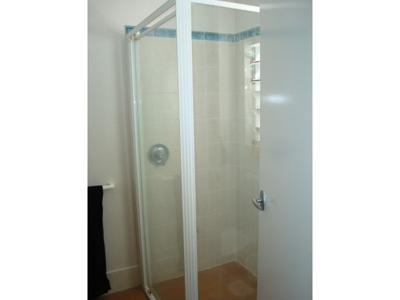 4 Squeaky Close, Kewarra Beach QLD 4879