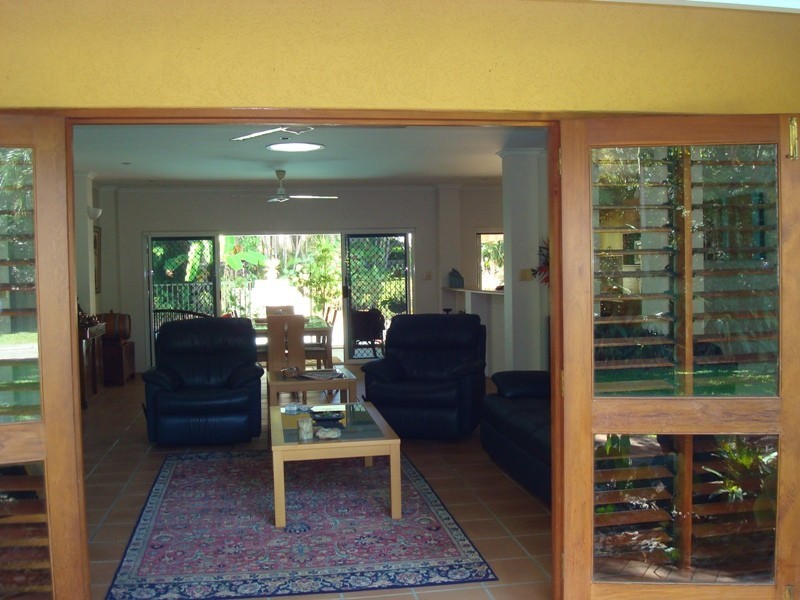 4 Squeaky Close, Kewarra Beach QLD 4879