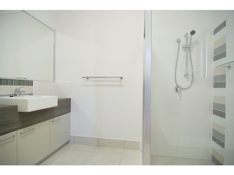 108 Timberlea Drive, Bentley Park QLD 4869