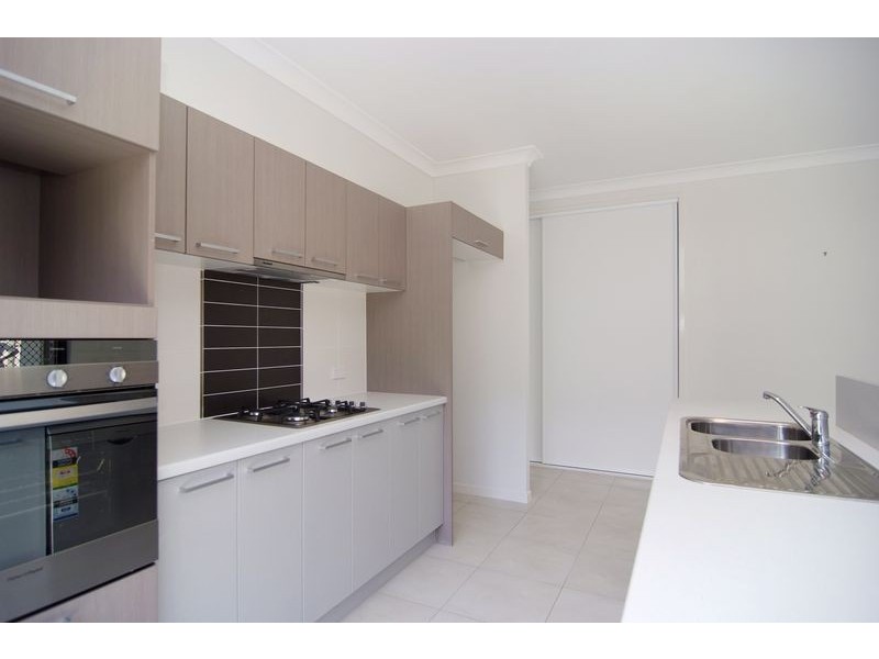 108 Timberlea Drive, Bentley Park QLD 4869