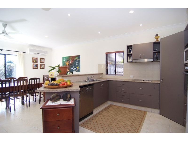 4 Lillipilli Street, Redlynch QLD 4870