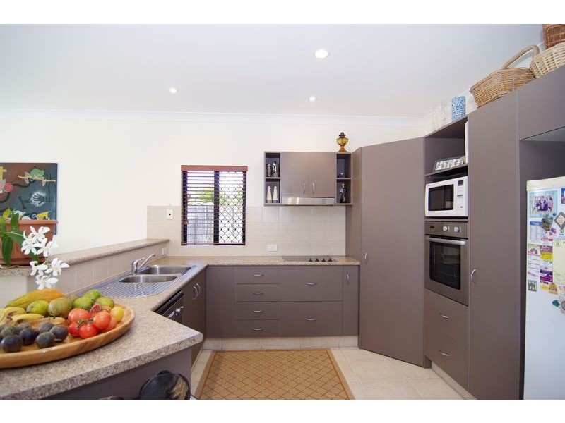 4 Lillipilli Street, Redlynch QLD 4870