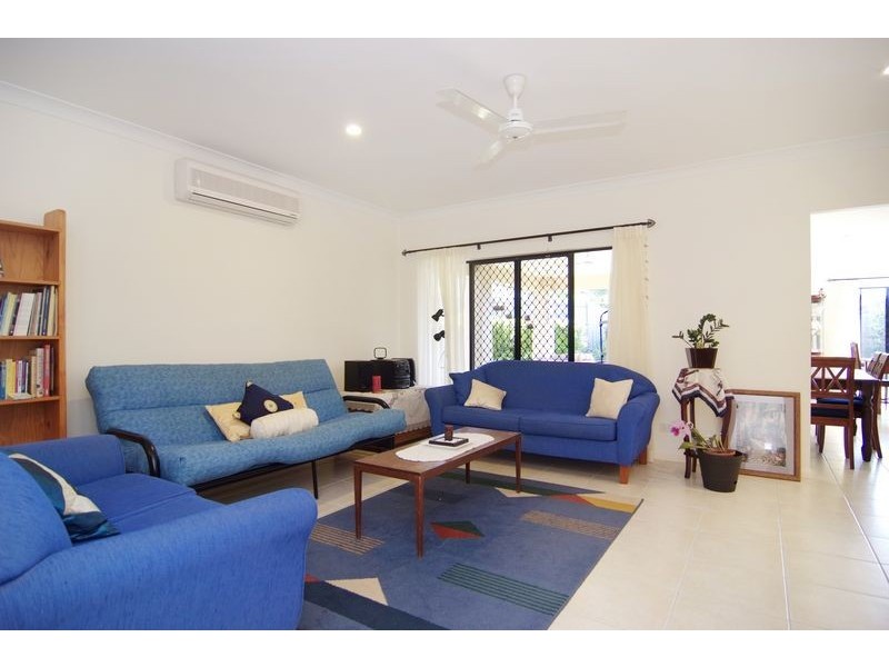 4 Lillipilli Street, Redlynch QLD 4870