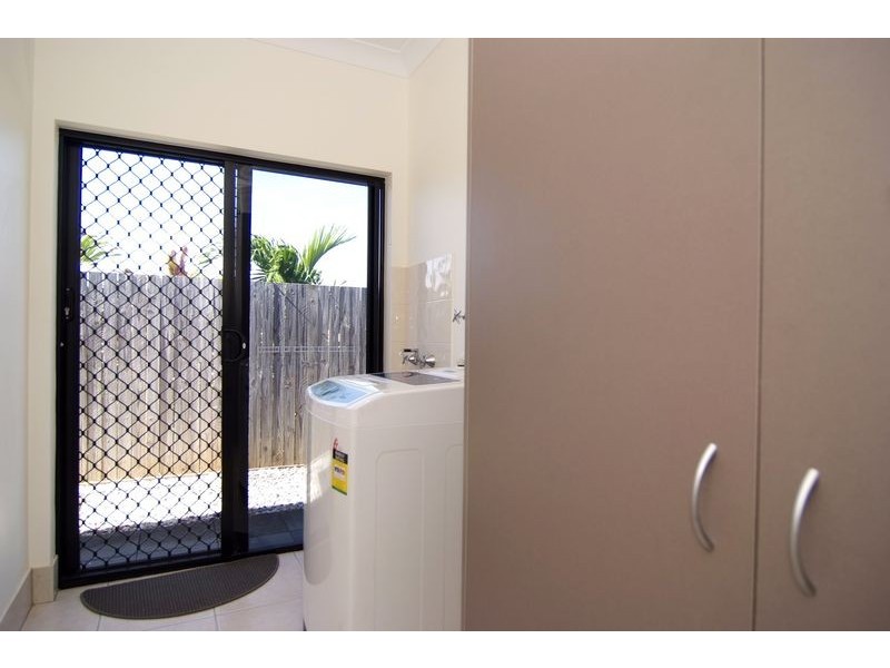 4 Lillipilli Street, Redlynch QLD 4870