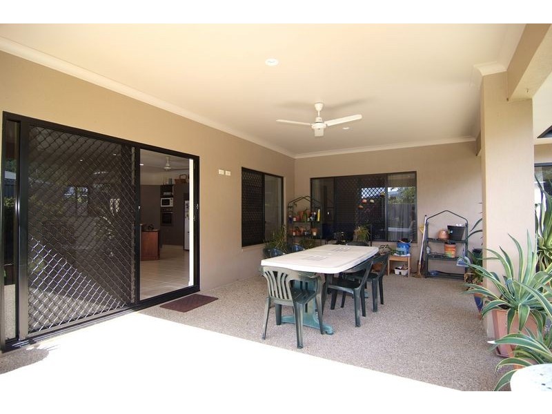 4 Lillipilli Street, Redlynch QLD 4870