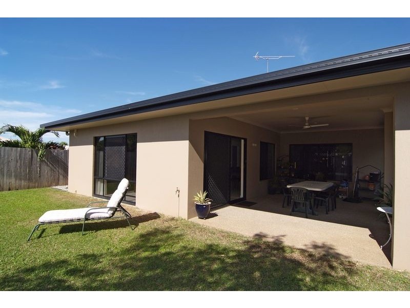 4 Lillipilli Street, Redlynch QLD 4870