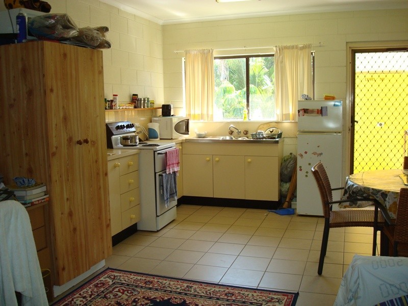 15/83-85 Moore Street, Trinity Beach QLD 4879