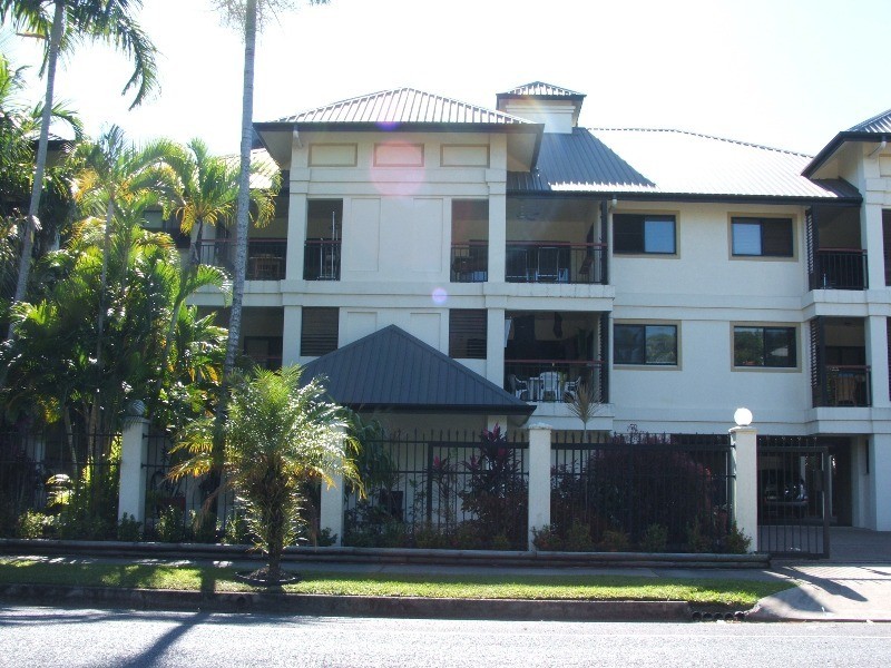 10/38 Digger Street, Cairns QLD 4870