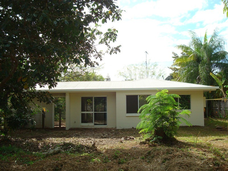 21 Impey Street, Caravonica QLD 4878