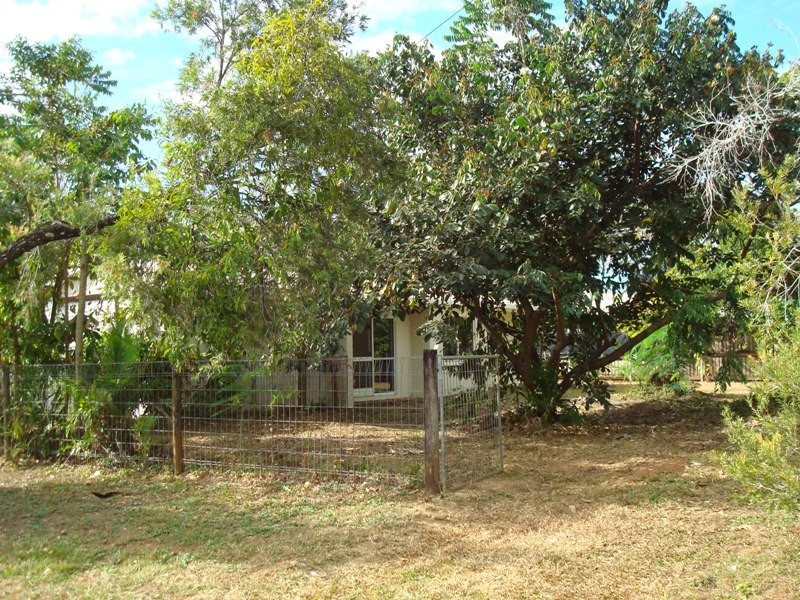 21 Impey Street, Caravonica QLD 4878