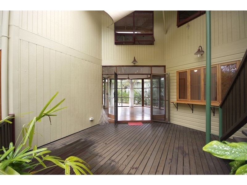 6 Krait Street, Trinity Park QLD 4879