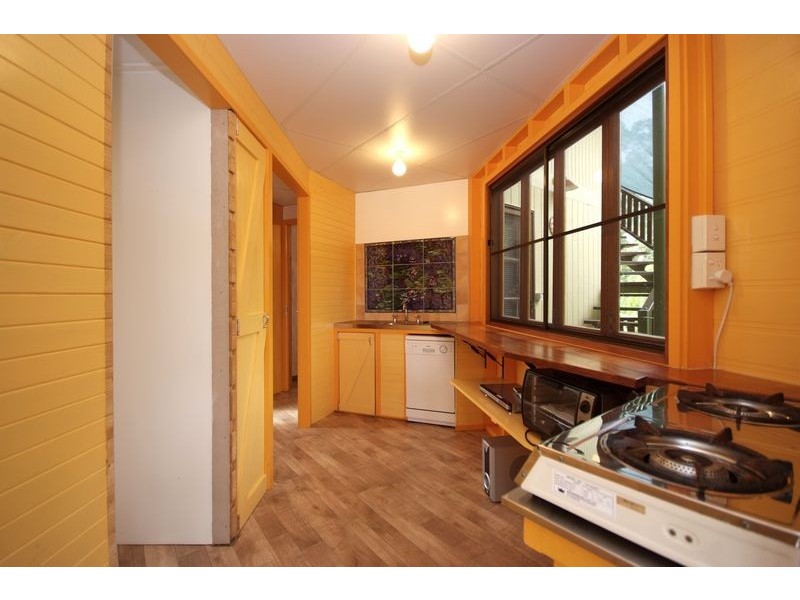 6 Krait Street, Trinity Park QLD 4879