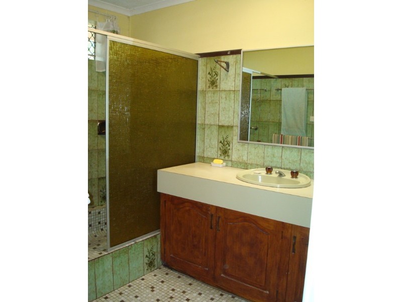 52 Amethyst Street, Bayview Heights QLD 4868