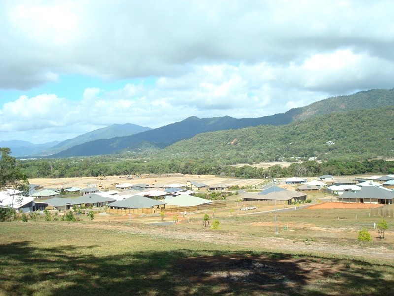 41 Catamaran Circuit, Trinity Beach QLD 4879