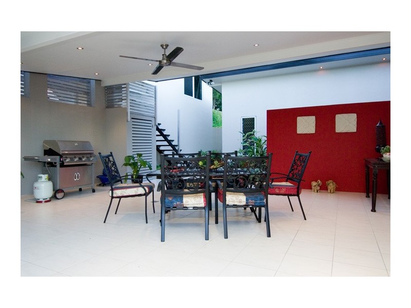 49 Flecker Street, Whitfield QLD 4870