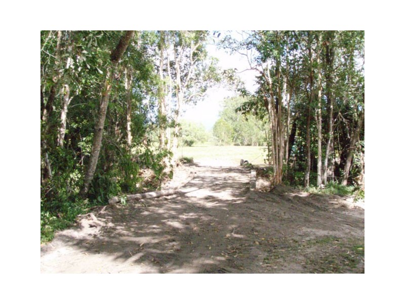 1483 Pine Creek Road, East Trinity QLD 4871