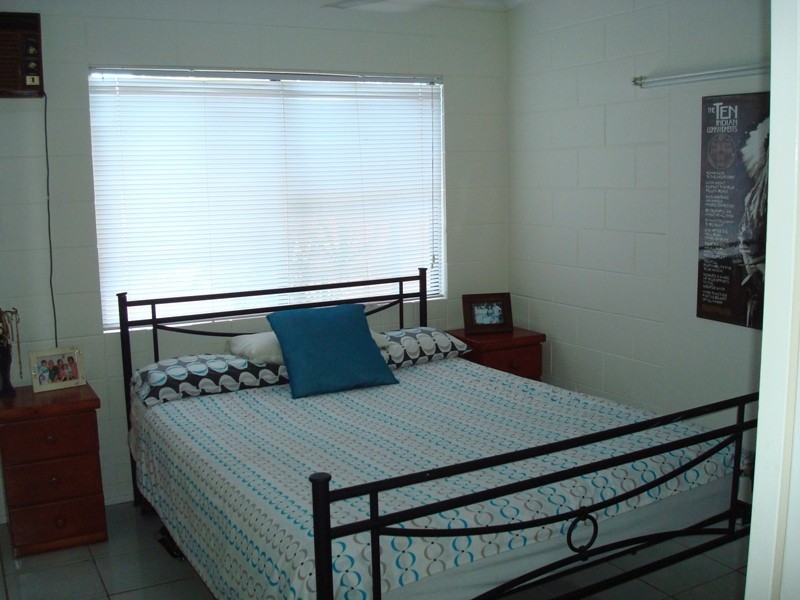 14 Mintaro Crescent, Woree QLD 4868