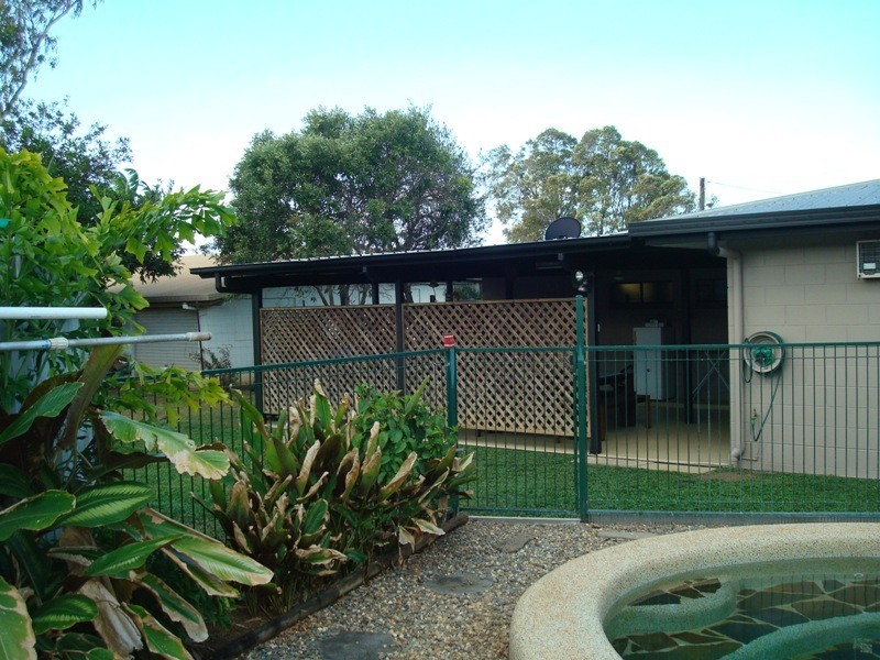 14 Mintaro Crescent, Woree QLD 4868