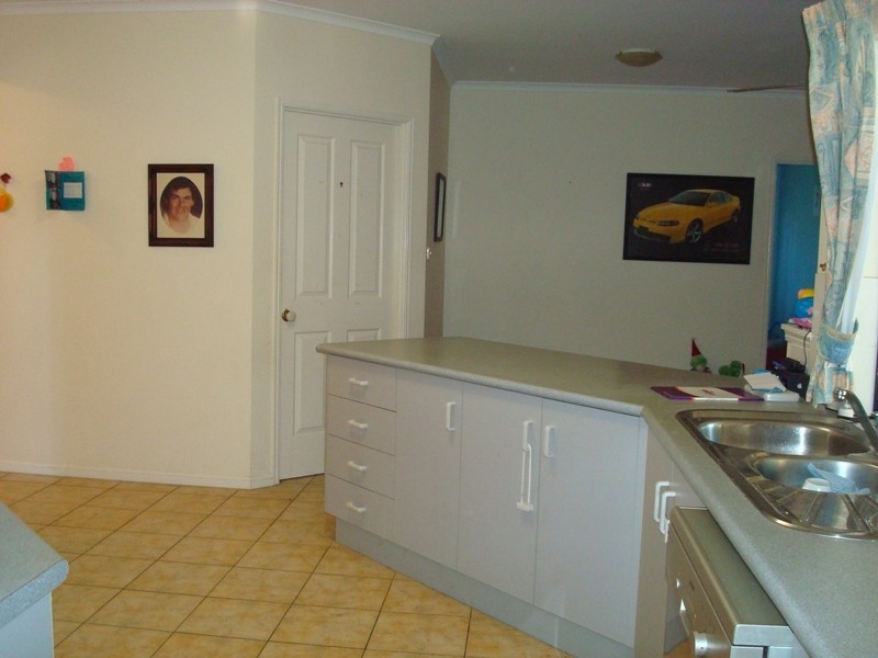 33 Lizard Street, Mount Sheridan QLD 4868