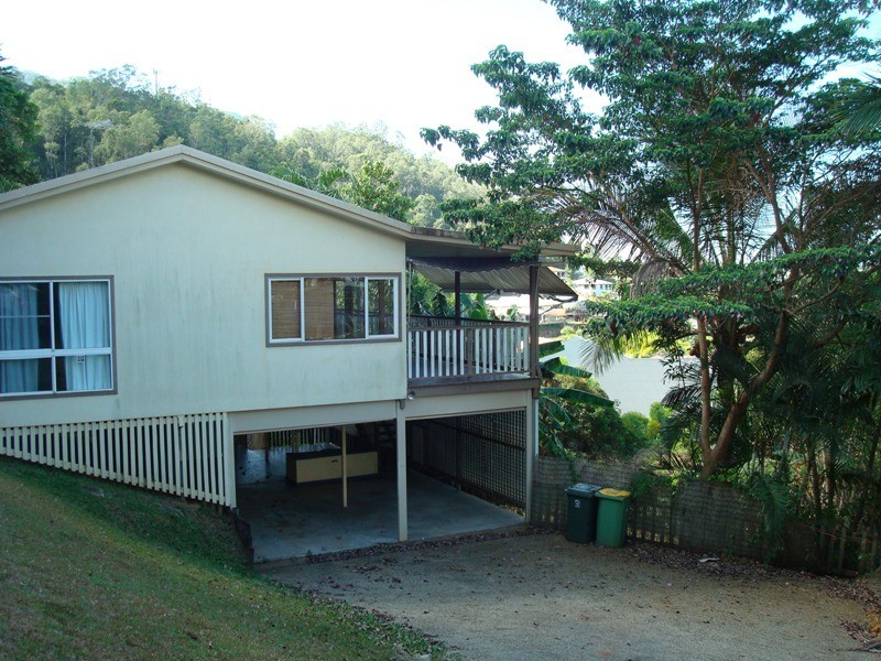 20 Jumna Close, Bentley Park QLD 4869