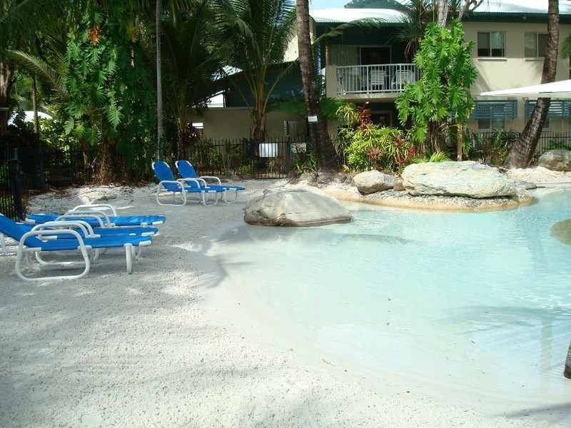 421/2 Keem Street, Trinity Beach QLD 4879