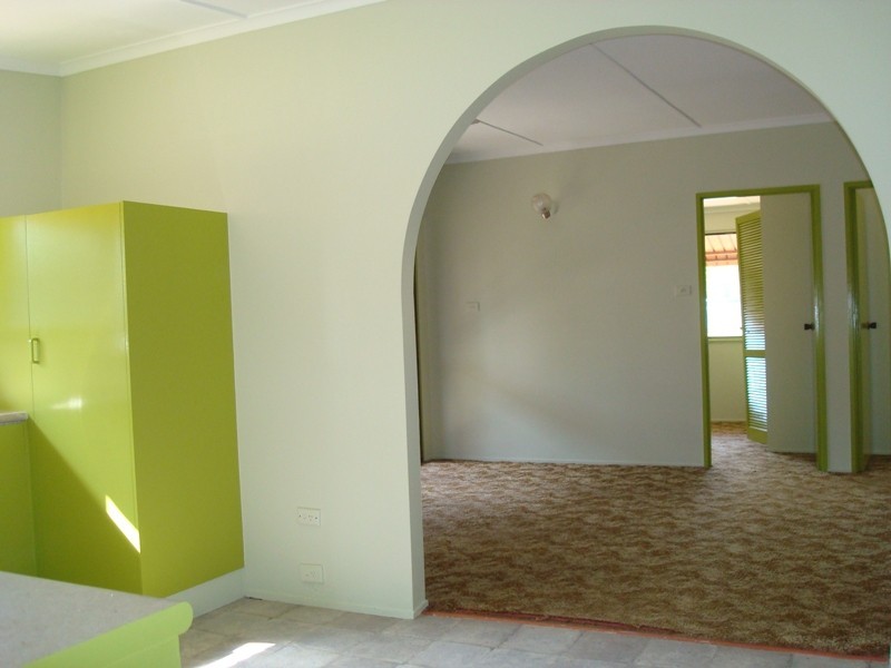 76 Reservoir Road, Manoora QLD 4870