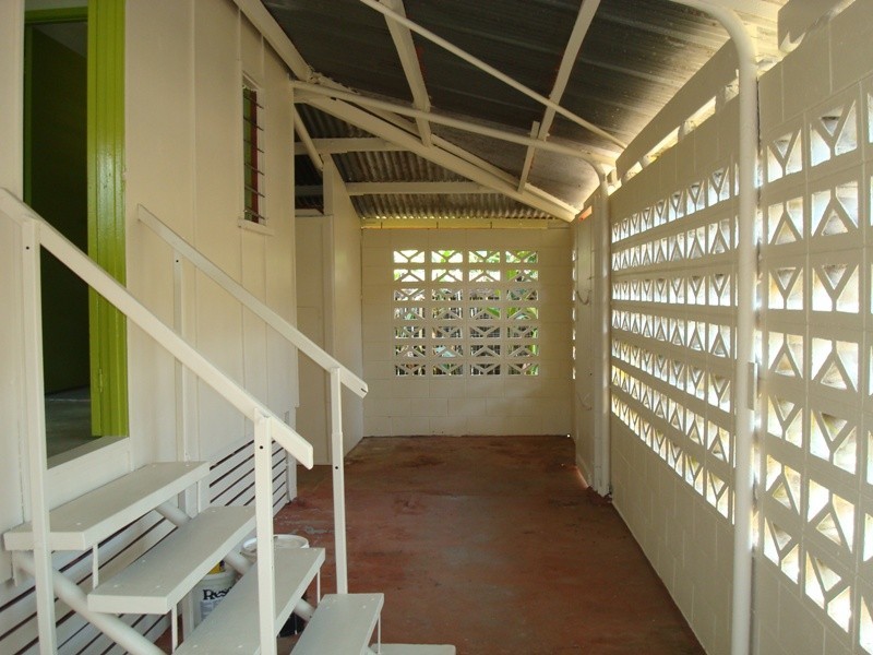 76 Reservoir Road, Manoora QLD 4870