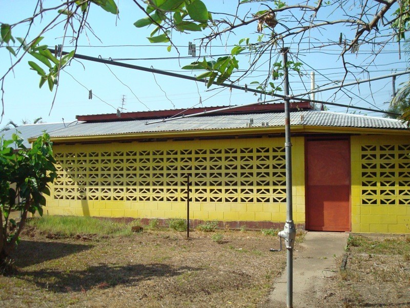 76 Reservoir Road, Manoora QLD 4870