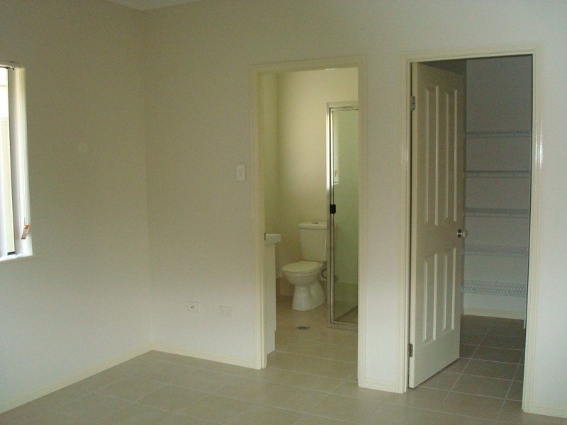 17 Capricorn Street, Bentley Park QLD 4869