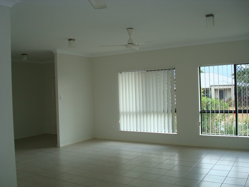 17 Capricorn Street, Bentley Park QLD 4869